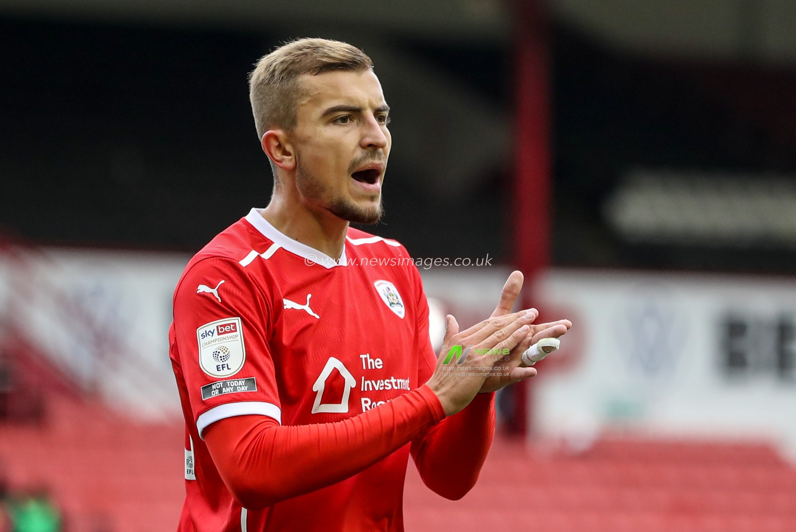 MichaÅ‚ Helik (30) of Barnsley during the game