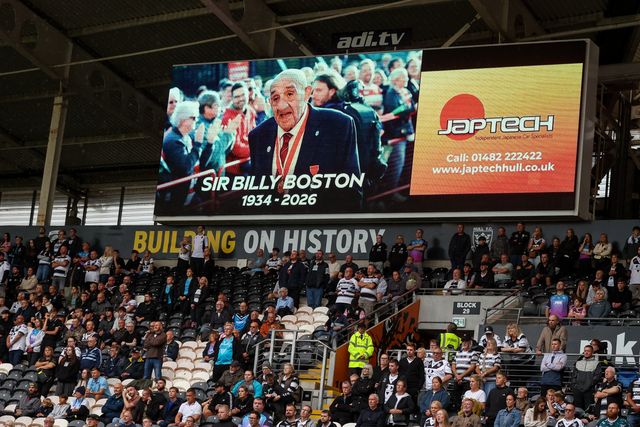 A minute’s silence observed for Sir Billy Boston during the Betfred Super League round 25 match Hull FC vs Warrington Wolves at MKM Stadium, Hull, United Kingdom on 29 August 2026

(Photo by Alfie Cosgrove/News Images)
