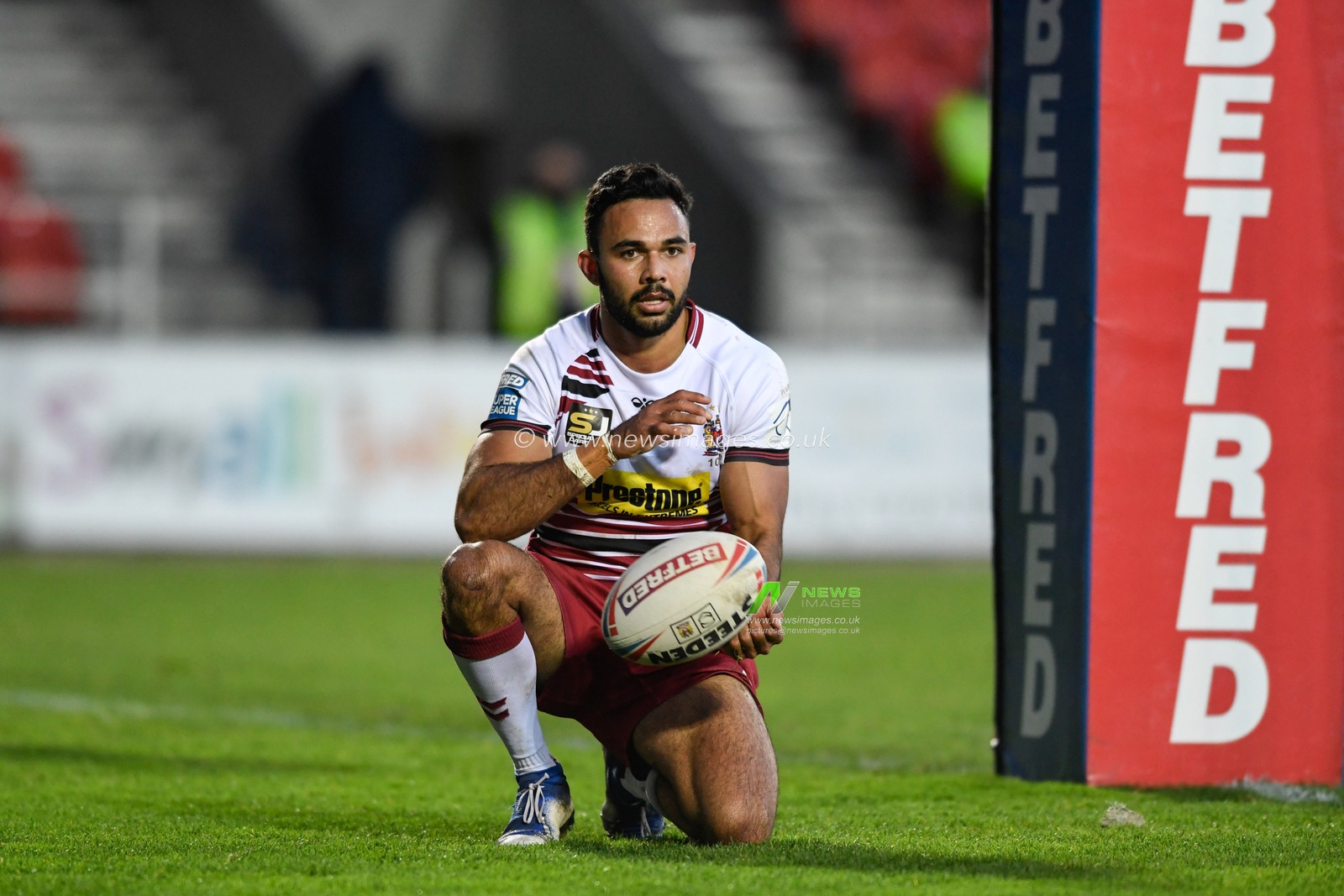 Bevan French (6) of Wigan Warriors celebrates his try