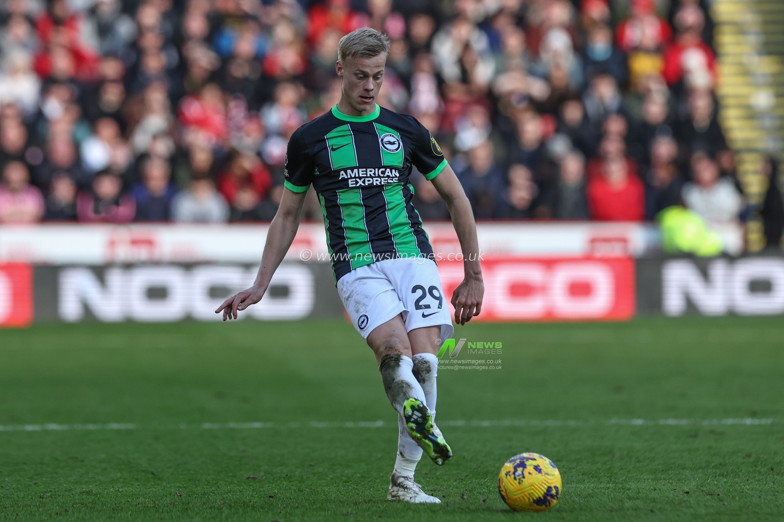 Jan Paul van Hecke of Brighton & Hove Albion passes the ball during the Premier League match Sheffield United vs Brighton and Hove Albion at Bramall Lane, Sheffield, United Kingdom, 18th February 2024

(Photo by Mark Cosgrove/News Images)
