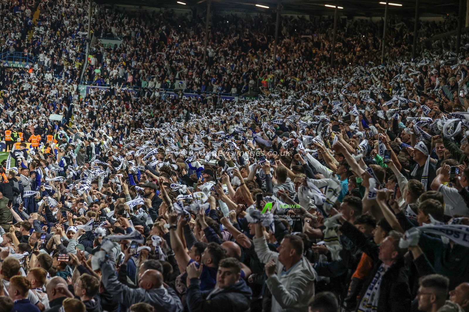 Leeds fans go ballistic as they win to go through to Wembley during the Sky Bet Championship Play-off Semi Final Second Leg Leeds United vs Norwich City at Elland Road, Leeds, United Kingdom, 16th May 2024

(Photo by Mark Cosgrove/News Images)