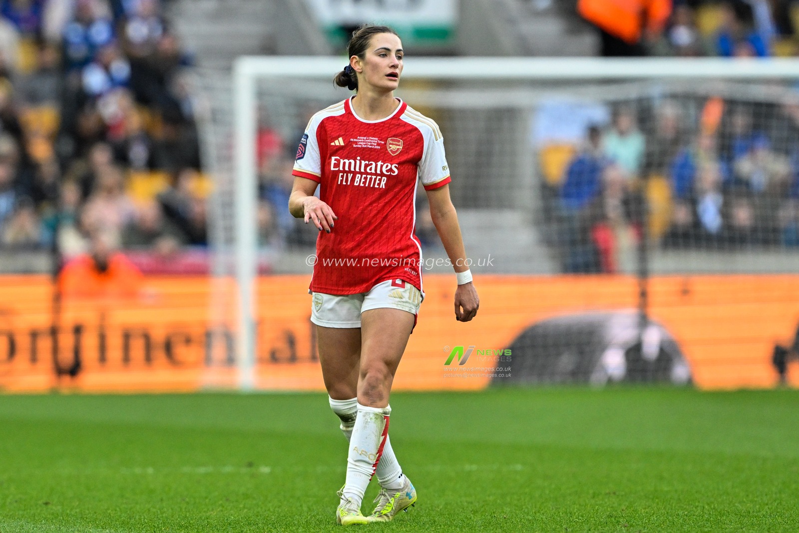 Lotte Wubben-Moy of Arsenal Women during the FA Women's League Cup Final match Arsenal Women vs Chelsea FC Women at Molineux, Wolverhampton, United Kingdom, 31st March 2024

(Photo by Cody Froggatt/News Images)