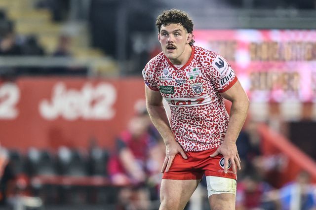 Robbie Mulhern of Leigh Leopards during the Betfred Super League play-off Eliminator 1 match Leigh Leopards vs Wakefield Trinity at Progress With Unity Stadium, Leigh, United Kingdom, 26th September 2025

(Photo by Alfie Cosgrove/News Images)