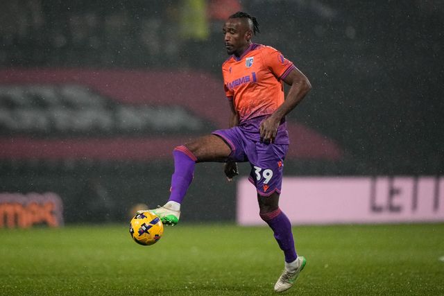 Omar Beckles of Gillingham controls the ball  during the Sky Bet League 2 match Notts County vs Gillingham at Meadow Lane, Nottingham, United Kingdom, 3rd February 2026

(Photo by Maynard Manyowa/News Images)