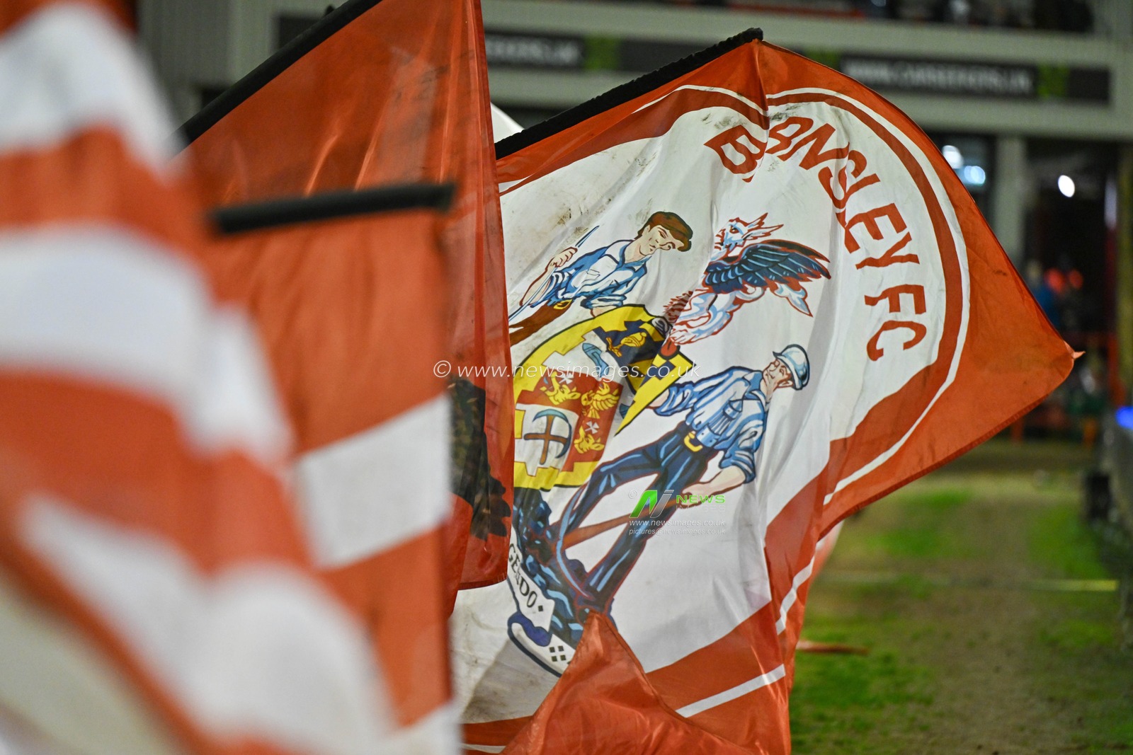 Barnsley fans fly their flags ahead of kick off, during the Sky Bet League 1 match Barnsley vs Wycombe Wanderers at Oakwell, Barnsley, United Kingdom, 28th November 2023

(Photo by Cody Froggatt/News Images)