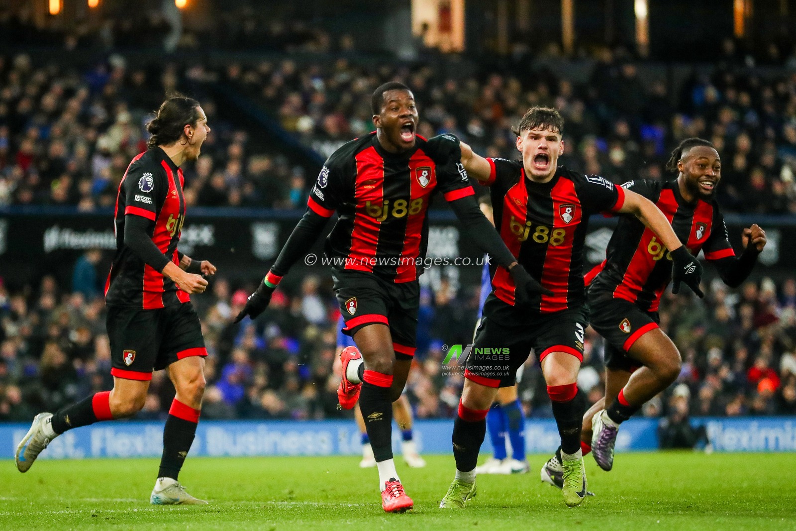 Dango Ouattara of AFC Bournemouth celebrates his goal with teammates to make it 1-2 during the Premier League match Ipswich Town vs Bournemouth at Portman Road, Ipswich, United Kingdom, 8th December 2024

(Photo by Izzy Poles/News Images)