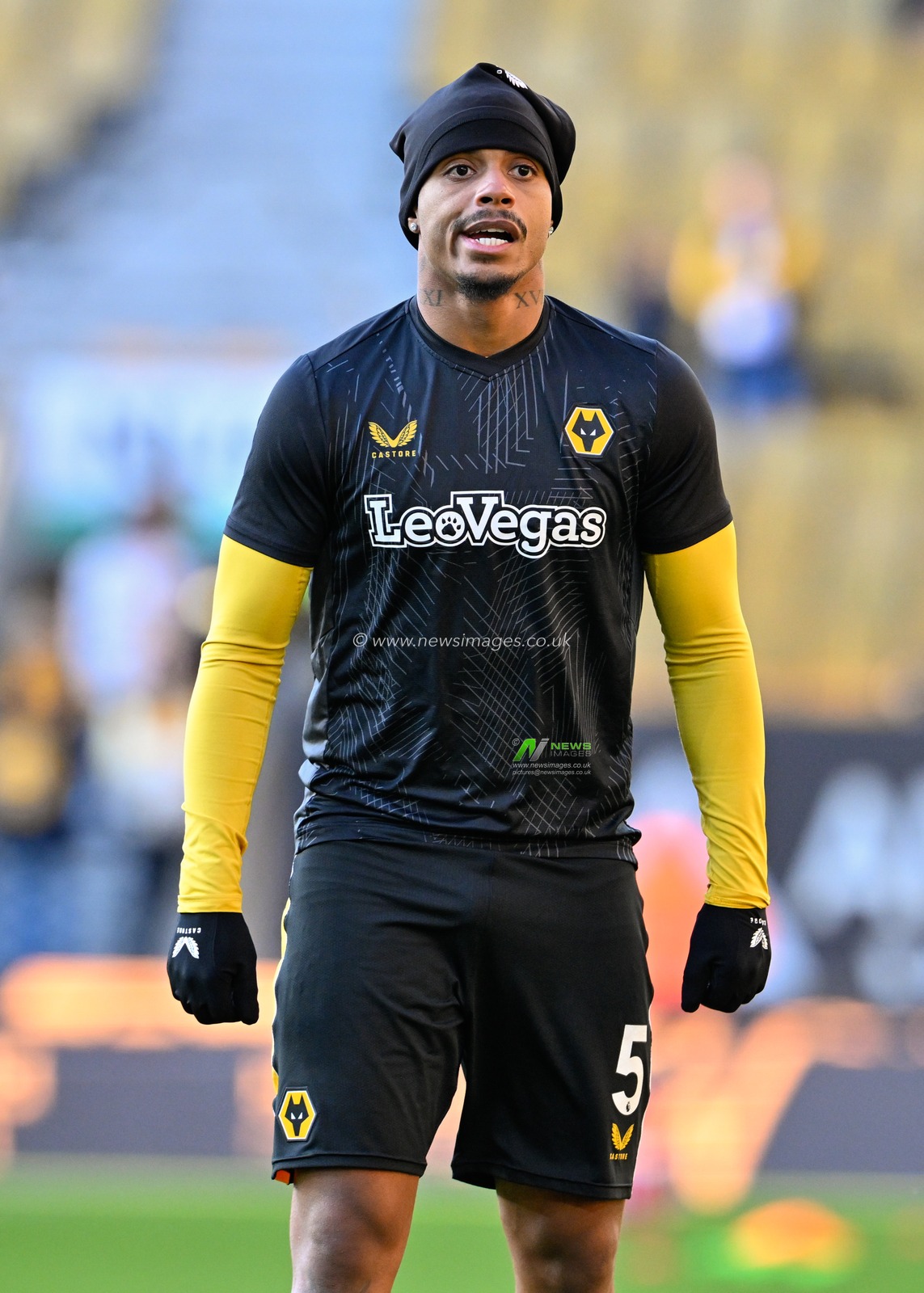 Mario Lemina of Wolverhampton Wanderers warms up ahead of the match, during the Premier League match Wolverhampton Wanderers vs Arsenal at Molineux, Wolverhampton, United Kingdom, 20th April 2024

(Photo by Cody Froggatt/News Images)