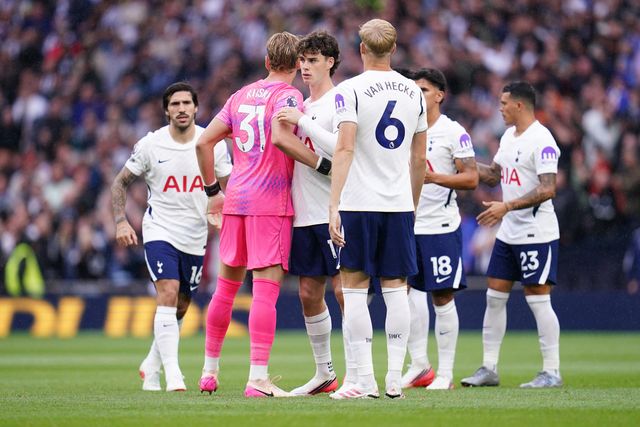 Tottenham players ahead of kick off during the Premier League match Tottenham Hotspur vs Newcastle Untied at Tottenham Hotspur Stadium, London, United Kingdom on 29 August 2026

(Photo by Harvey Murphy/News Images)