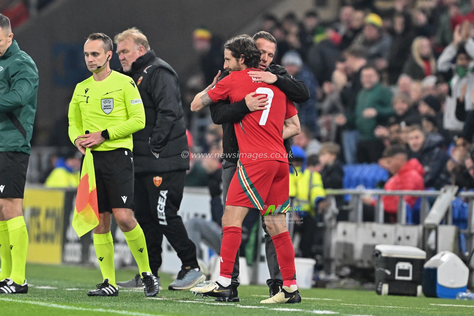 Craig Bellamy Manager of Wales embraces Joe Allen of Wales as he is substituted on during the UEFA Nations League - League B - Group 4 match Wales vs Montenegro at Cardiff City Stadium, Cardiff, United Kingdom, 14th October 2024

(Photo by Cody Froggatt/News Images)