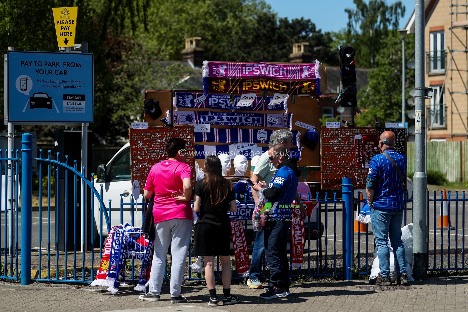 Ipswich Town fans buy merch prior to the Premier League match Ipswich Town vs Brentford at Portman Road, Ipswich, United Kingdom, 10th May 2025

(Photo by Izzy Poles/News Images)