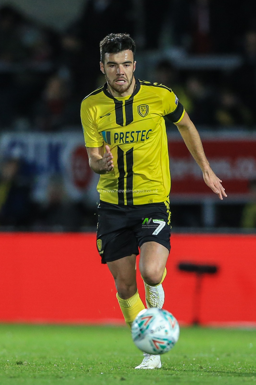 30th October 2018, Pirelli Stadium, Burton upon Trent, England; Carabao EFL Cup, Fourth Round, Burton Albion v Nottingham Forest : Scott Fraser (07) of Burton Albion with the ball 

Credit: Mark Cosgrove/News Images

English Football League images are subject to DataCo Licence