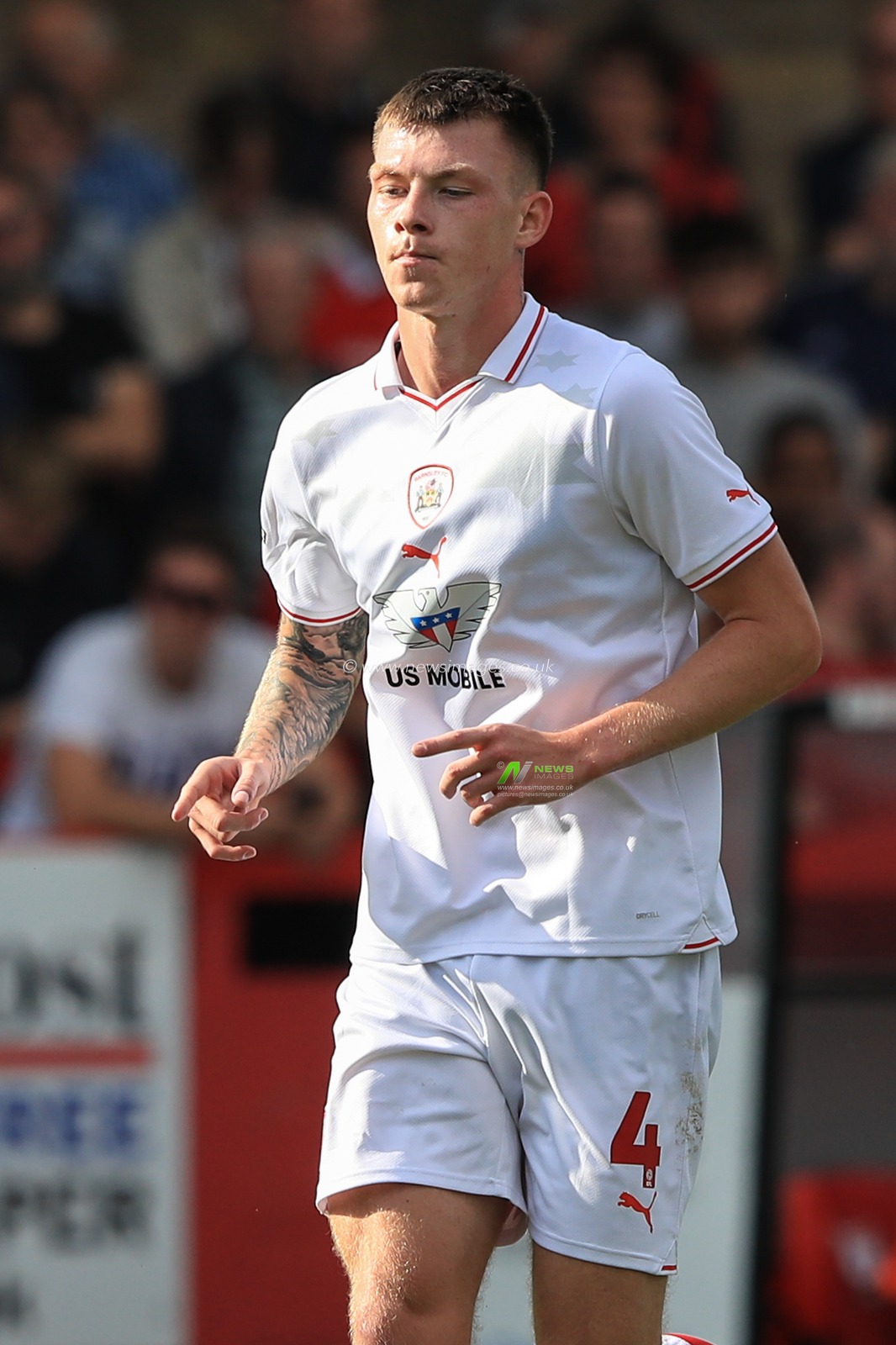 Kacper Åopata #4 of Barnsley during the Sky Bet League 1 match Cheltenham Town vs Barnsley at The Jonny-Rocks Stadium, Cheltenham, United Kingdom, 2nd September 2023

(Photo by Alfie Cosgrove/News Images)