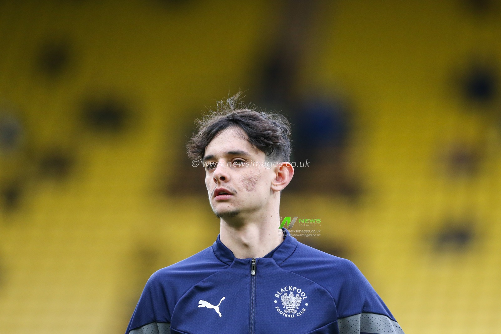 Charlie Patino #28 of Blackpool warms up during the Sky Bet Championship match Watford vs Blackpool at Vicarage Road, Watford, United Kingdom, 14th January 2023

(Photo by Arron Gent/News Images)