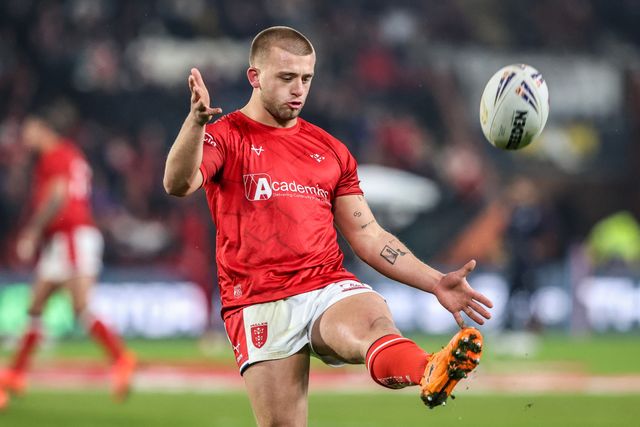 Mikey Lewis of Hull KR in the pre-game warm up during the World Club Challenge 2026 match Hull KR vs Brisbane Broncos at MKM Stadium, Hull, United Kingdom on 19 February 2026

(Photo by Alfie Cosgrove/News Images)