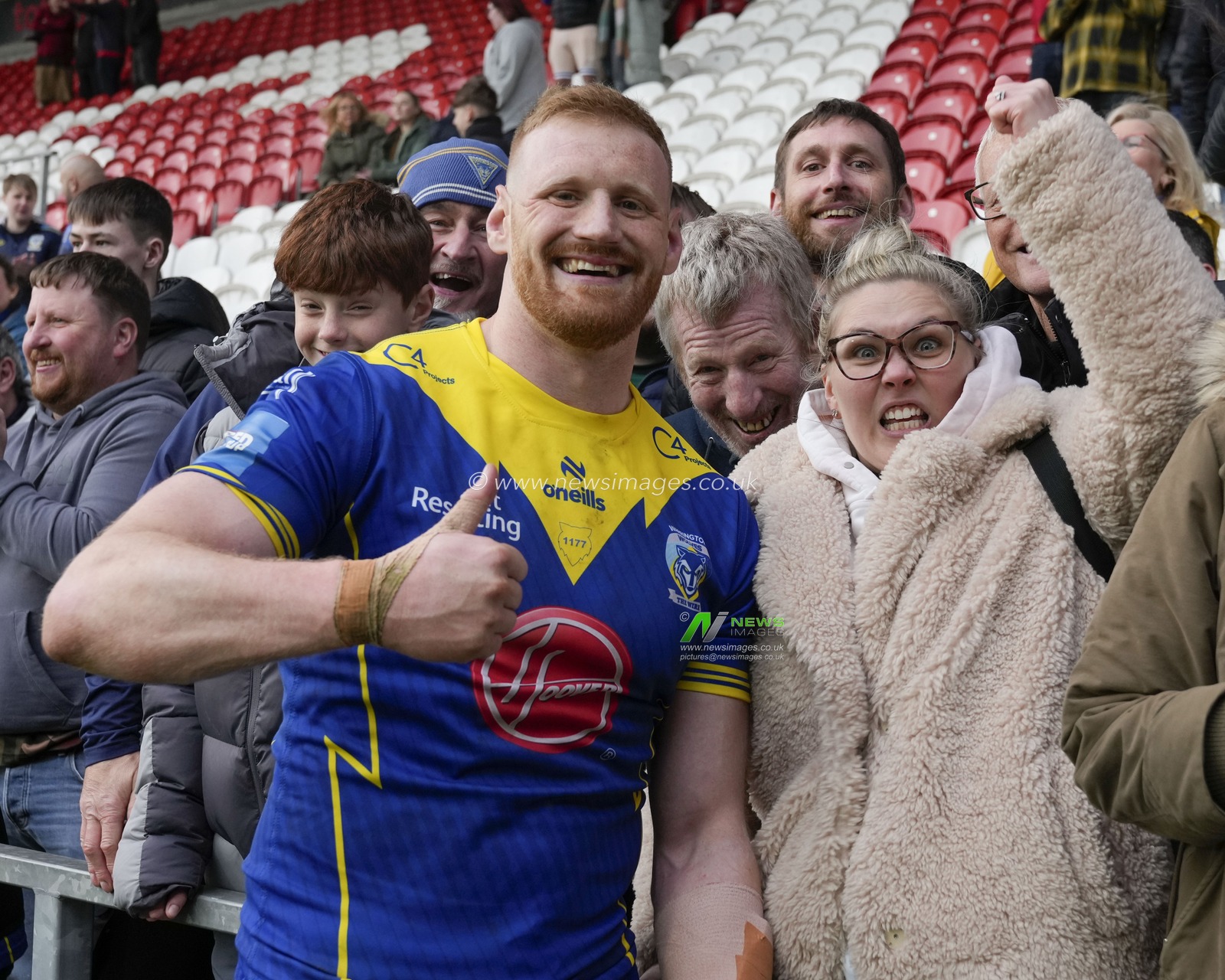 Joe Bullock of Warrington Wolves with the fans after the Betfred Challenge Cup Quarter Final match St Helens vs Warrington Wolves at Totally Wicked Stadium, St Helens, United Kingdom, 14th April 2024

(Photo by Steve Flynn/News Images)