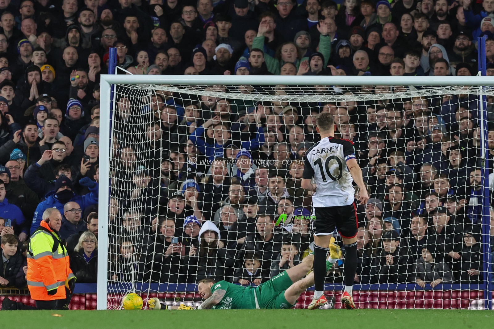 Tom Cairney of Fulham sees his penalty saved by Jordan Pickford of Everton in the penalty shootout during the Carabao Cup Quarter Final match Everton vs Fulham at Goodison Park, Liverpool, United Kingdom, 19th December 2023

(Photo by Mark Cosgrove/News Images)