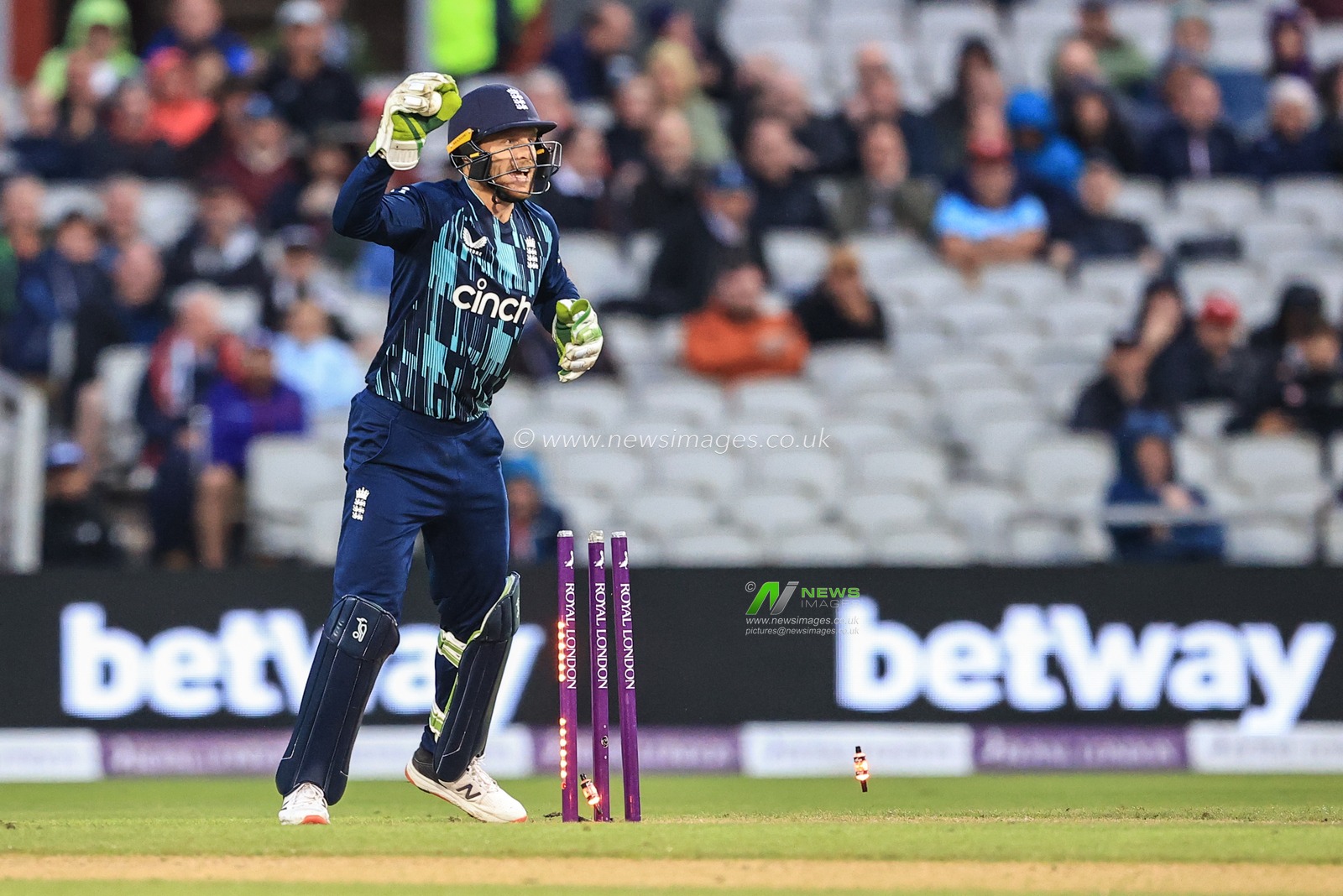 Jos Buttler of England stumps out Heinrich Klaasen of South Africa