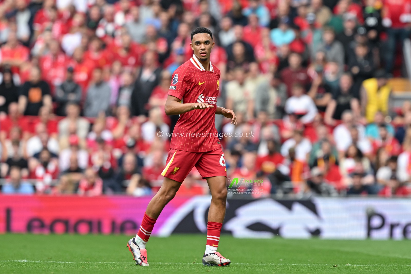 Trent Alexander-Arnold of Liverpool during the Premier League match Liverpool vs Bournemouth at Anfield, Liverpool, United Kingdom, 21st September 2024

(Photo by Cody Froggatt/News Images)