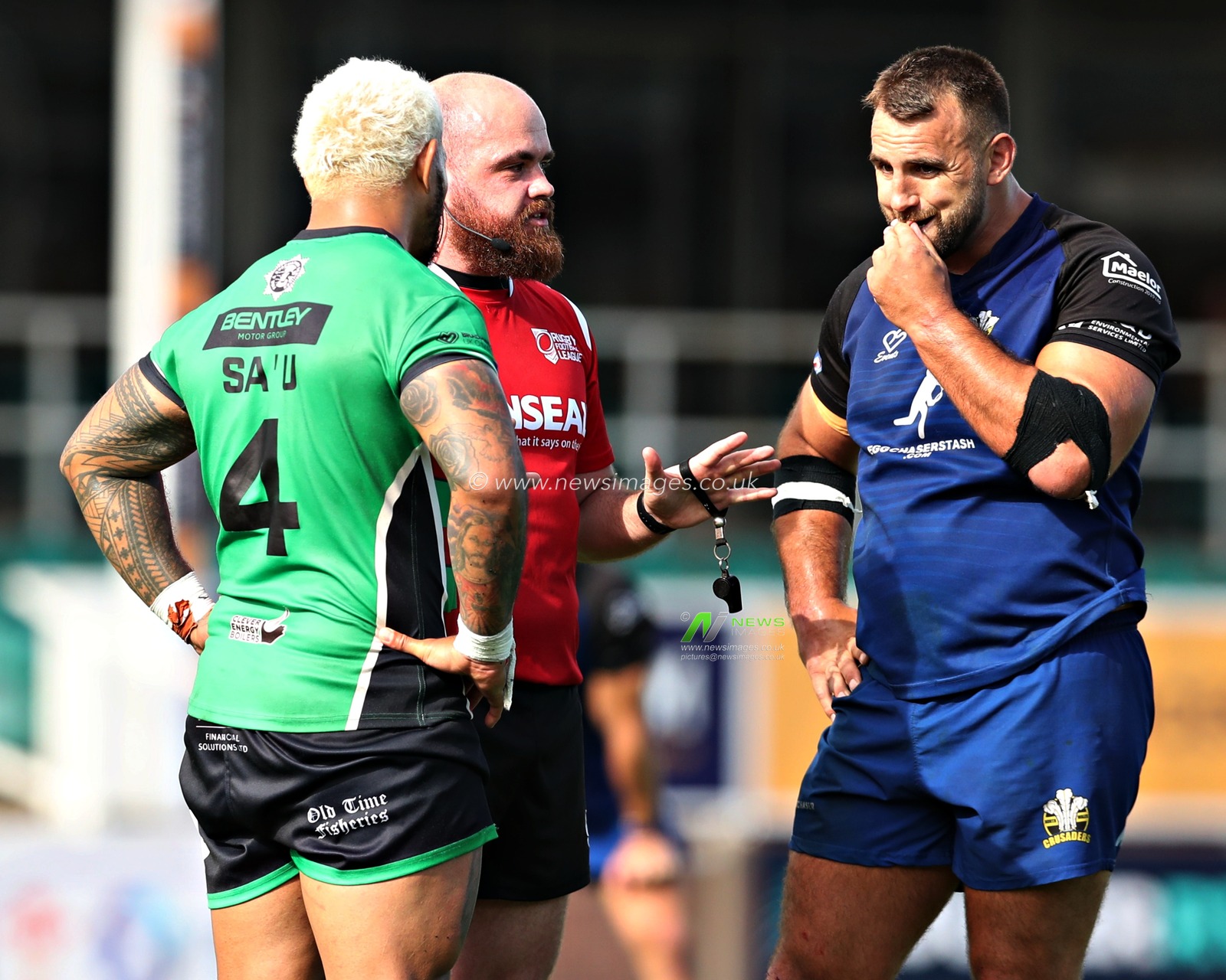 Junior Sa'u of Keighley Cougars and Chris Barratt of North Wales Crusaders are lectured during the Betfred League 1 match North Wales Crusaders vs Keighley Cougars at Stadiwm CSM, Colwyn Bay, United Kingdom, 31st August 2025(Photo by Sam Eaden/News Images)
