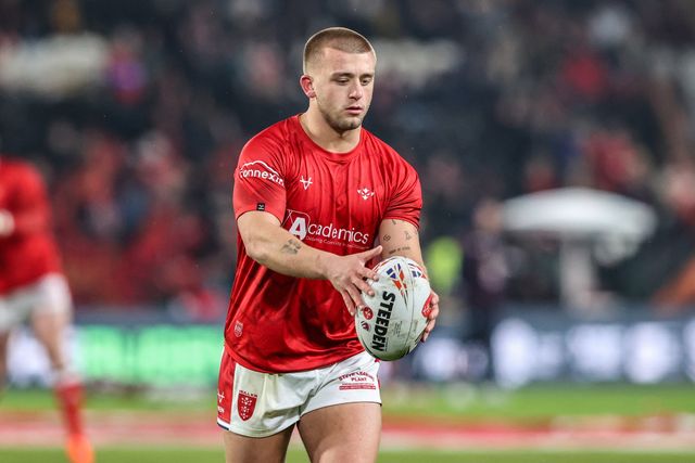 Mikey Lewis of Hull KR in the pre-game warm up during the World Club Challenge 2026 match Hull KR vs Brisbane Broncos at MKM Stadium, Hull, United Kingdom on 19 February 2026

(Photo by Alfie Cosgrove/News Images)