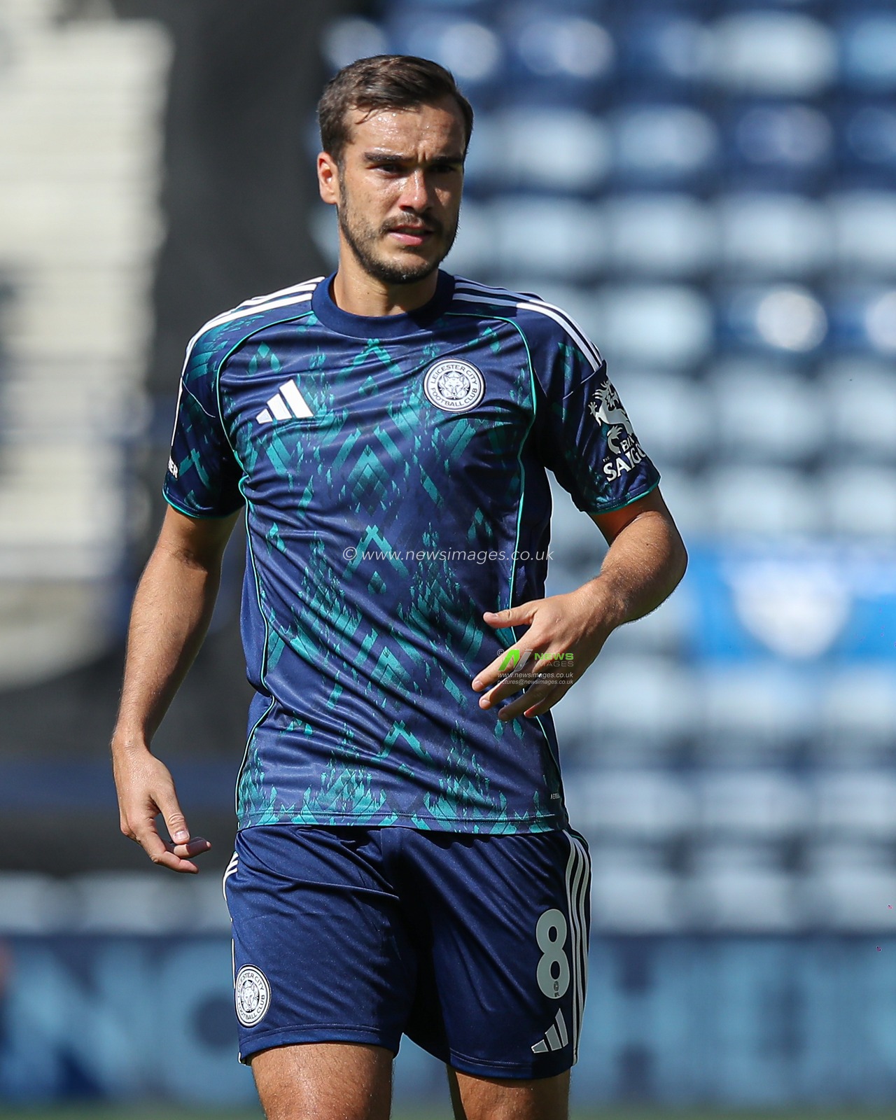 Harry Winks of Leicester City during the Sky Bet Championship match Preston North End vs Leicester City at Deepdale, Preston, United Kingdom, 16th August 2025

(Photo by Jorge Horsted/News Images)