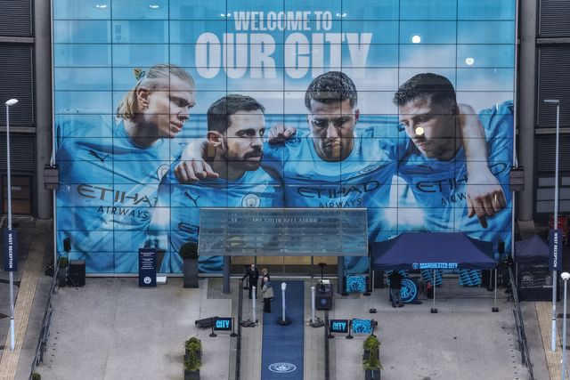 The players entrance and the ,Erling Haaland 
, Bernardo Silva, Rodrigo and Ruben Dias of Manchester City mural during the Emirates FA Cup Quarter-Final match Manchester City vs Liverpool at Etihad Stadium, Manchester, United Kingdom on 04 April 2026

(Photo by Mark Cosgrove/News Images)