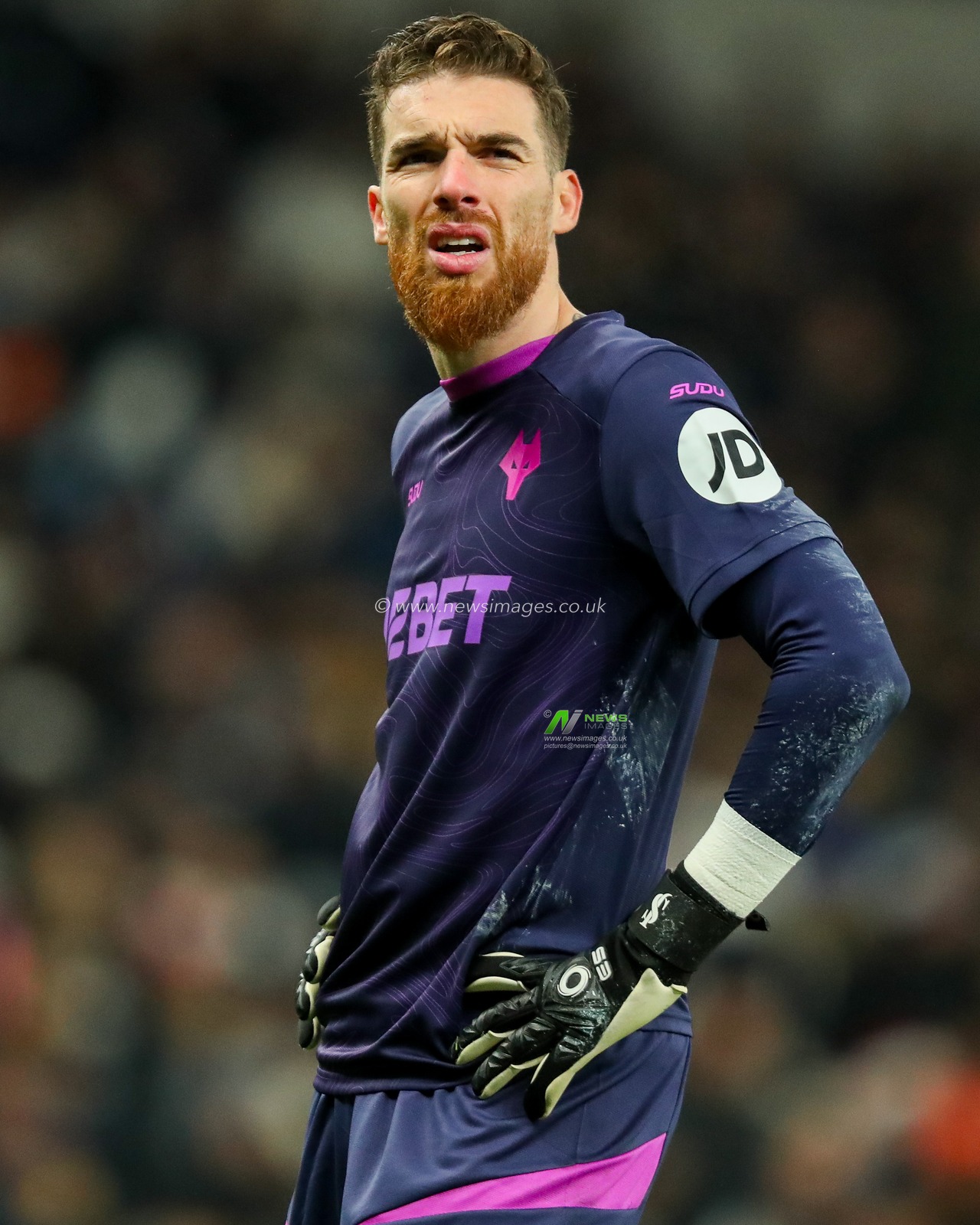 Jose Sa of Wolverhampton Wanderers looks on during the Premier League match Tottenham Hotspur vs Wolverhampton Wanderers at Tottenham Hotspur Stadium, London, United Kingdom, 29th December 2024

(Photo by Izzy Poles/News Images)