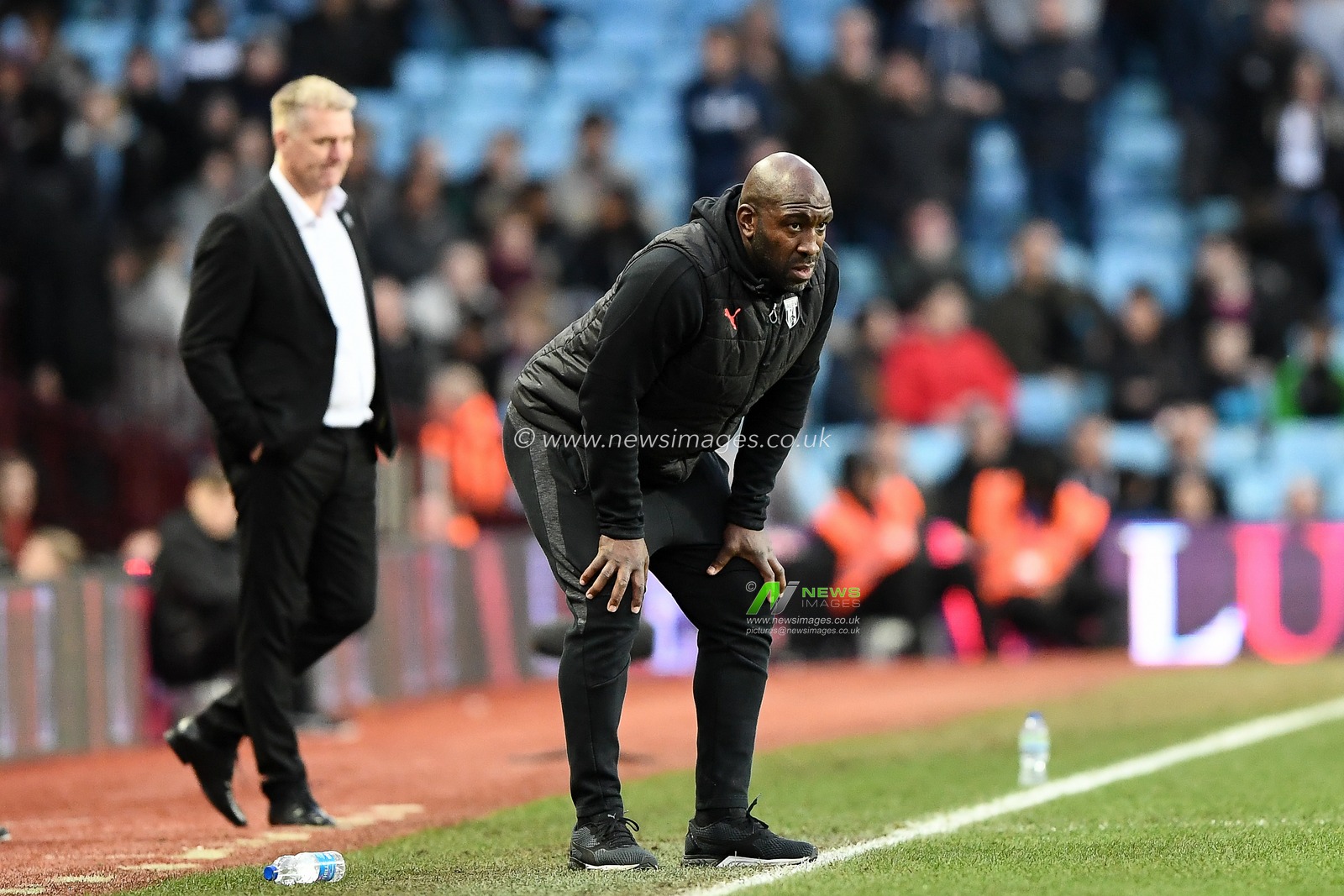 16th February 2019, Villa Park, Birmingham, England ; Sky Bet Championship, Aston Villa vs West Bromwich Albion : West Bromwich Albion Manager Darren Moore 

Credit: Jon Hobley/News Images

English Football League images are subject to DataCo Licence