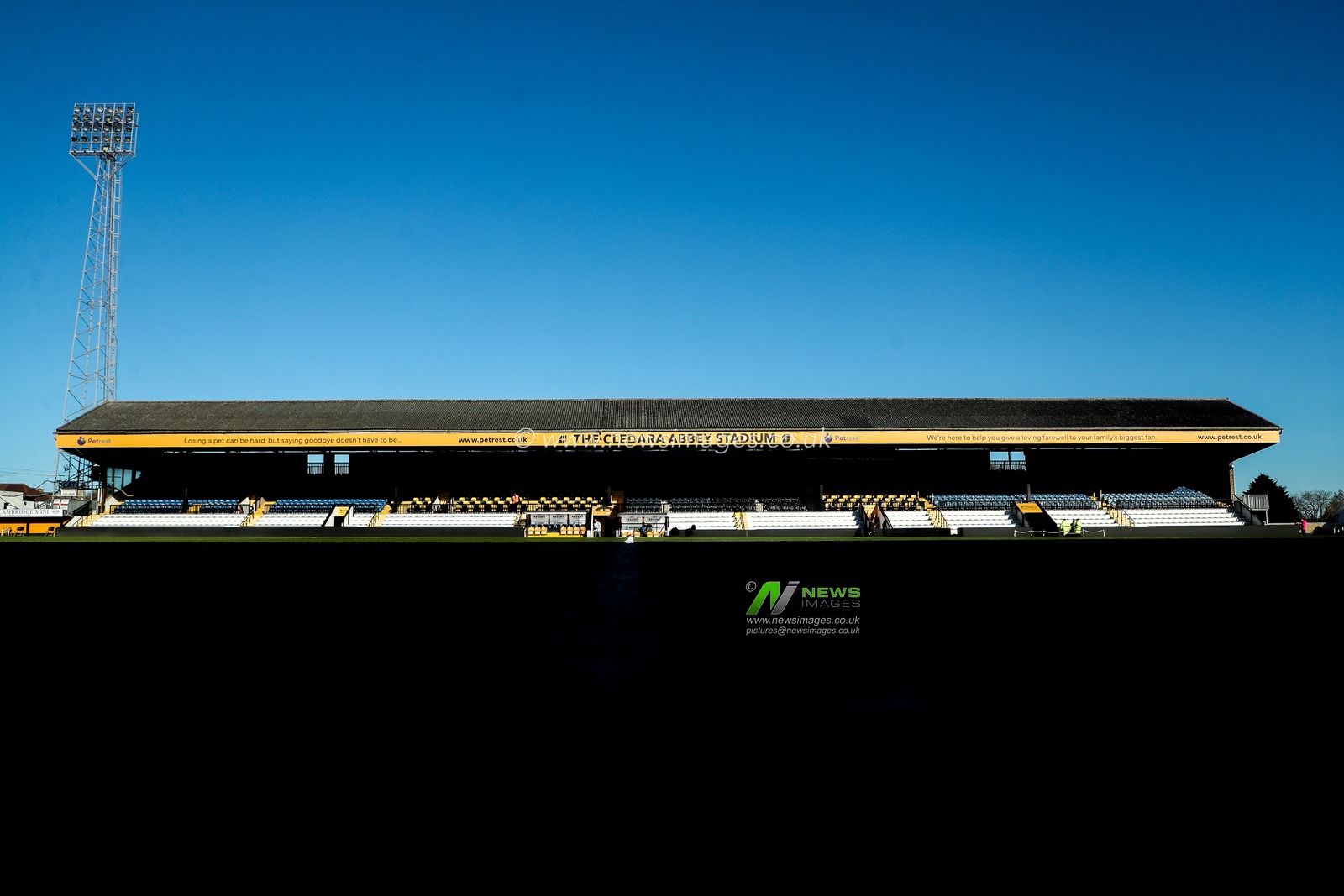 A general view of Cledara Abbey Stadium prior to the Sky Bet League 1 match Cambridge United vs Wrexham at Cledara Abbey Stadium, Cambridge, United Kingdom, 1st April 2025

(Photo by Izzy Poles/News Images)