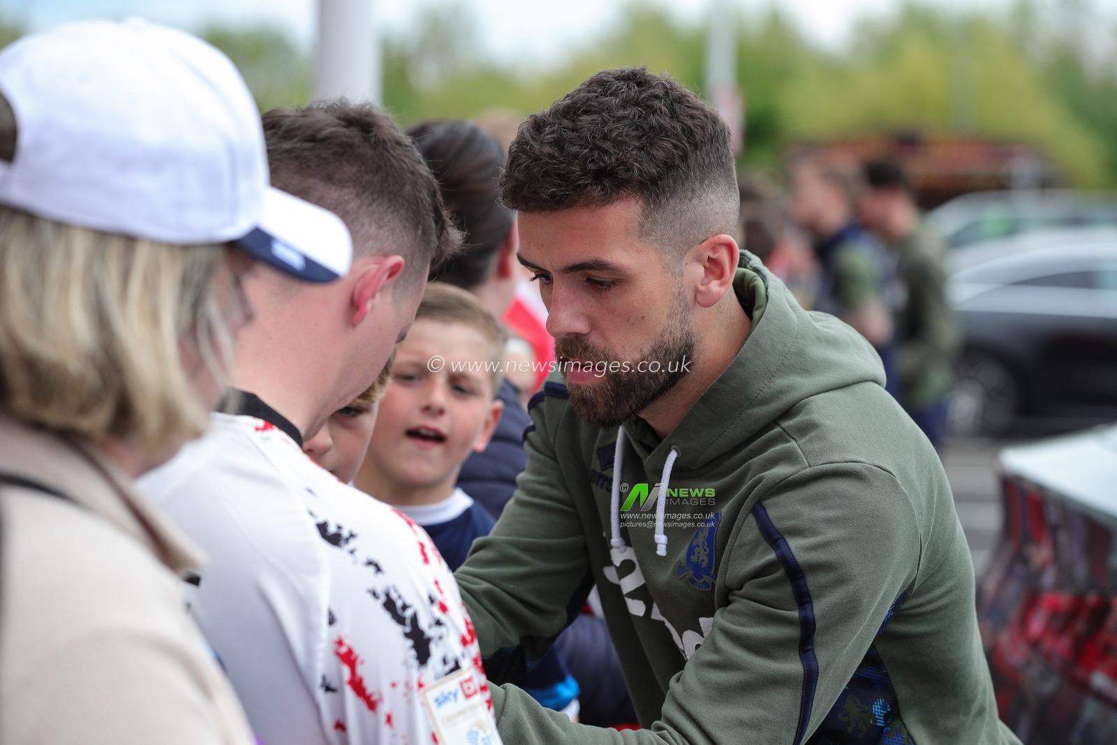 Tommy Smith #14 of Middlesbrough meets with the supporters as he arrives at The Riverside Stadium ahead of the Sky Bet Championship Play-Off match Middlesbrough vs Coventry City at Riverside Stadium, Middlesbrough, United Kingdom, 17th May 2023

(Photo by James Heaton/News Images)