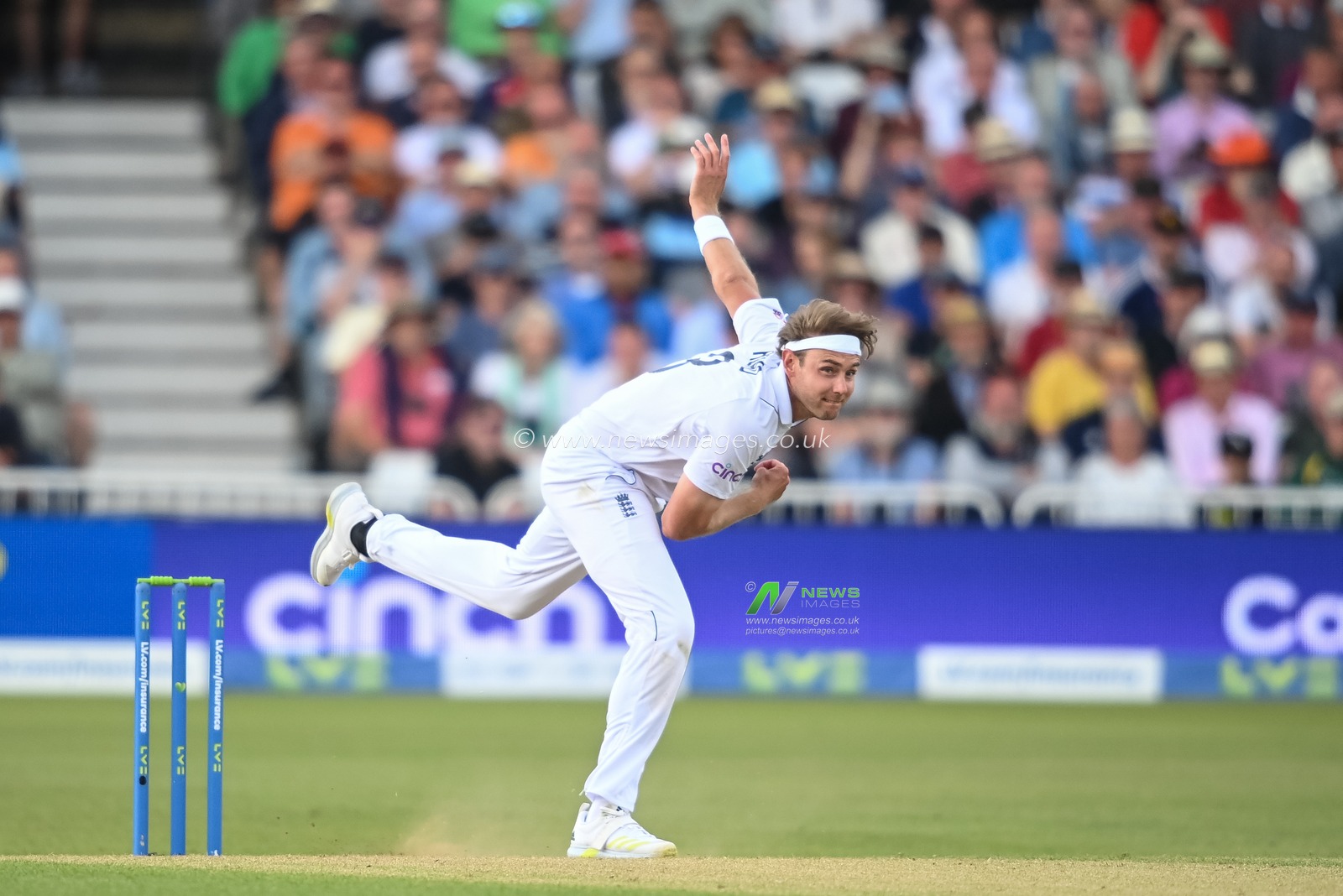 Stuart Broad of England delivers the ball