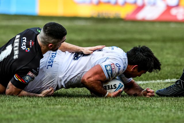 Anthony Marion of Toulouse Olympique goes over for a try during the Betfred Super League match Bradford Bulls vs Toulouse at Odsal Stadium, Bradford, United Kingdom on 01 March 2026

(Photo by Alfie Cosgrove/News Images)