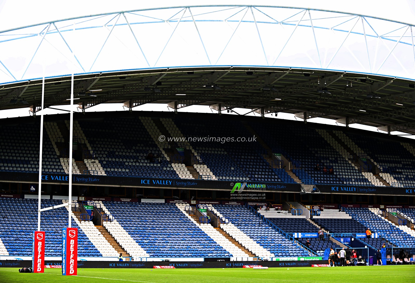 A general view of the John Smith's Stadium before the Betfred Super League Round 13 match Huddersfield Giants vs Leigh Leopards at John Smith's Stadium, Huddersfield, United Kingdom, 29th May 2025

(Photo by Sam Eaden/News Images)