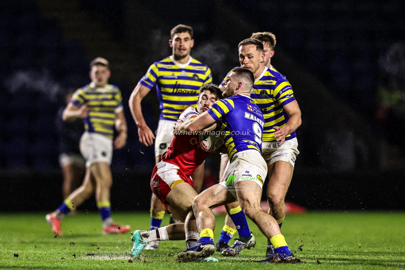 Danny Walker of Warrington Wolves makes a tackle during the Betfred Challenge Cup match Warrington Wolves vs Sheffield Eagles at The Halliwell Jones Stadium, Warrington, United Kingdom on 06 February 2026

(Photo by Alfie Cosgrove/News Images)