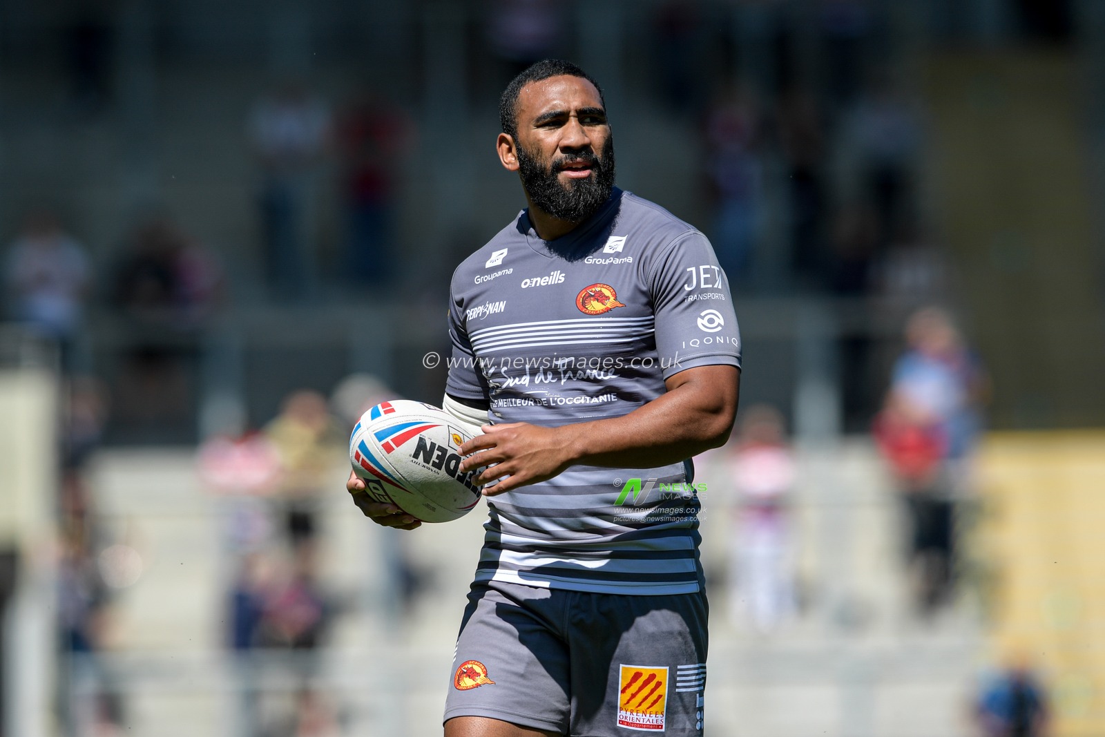 Samisoni Langi (3) of Catalans Dragons in action