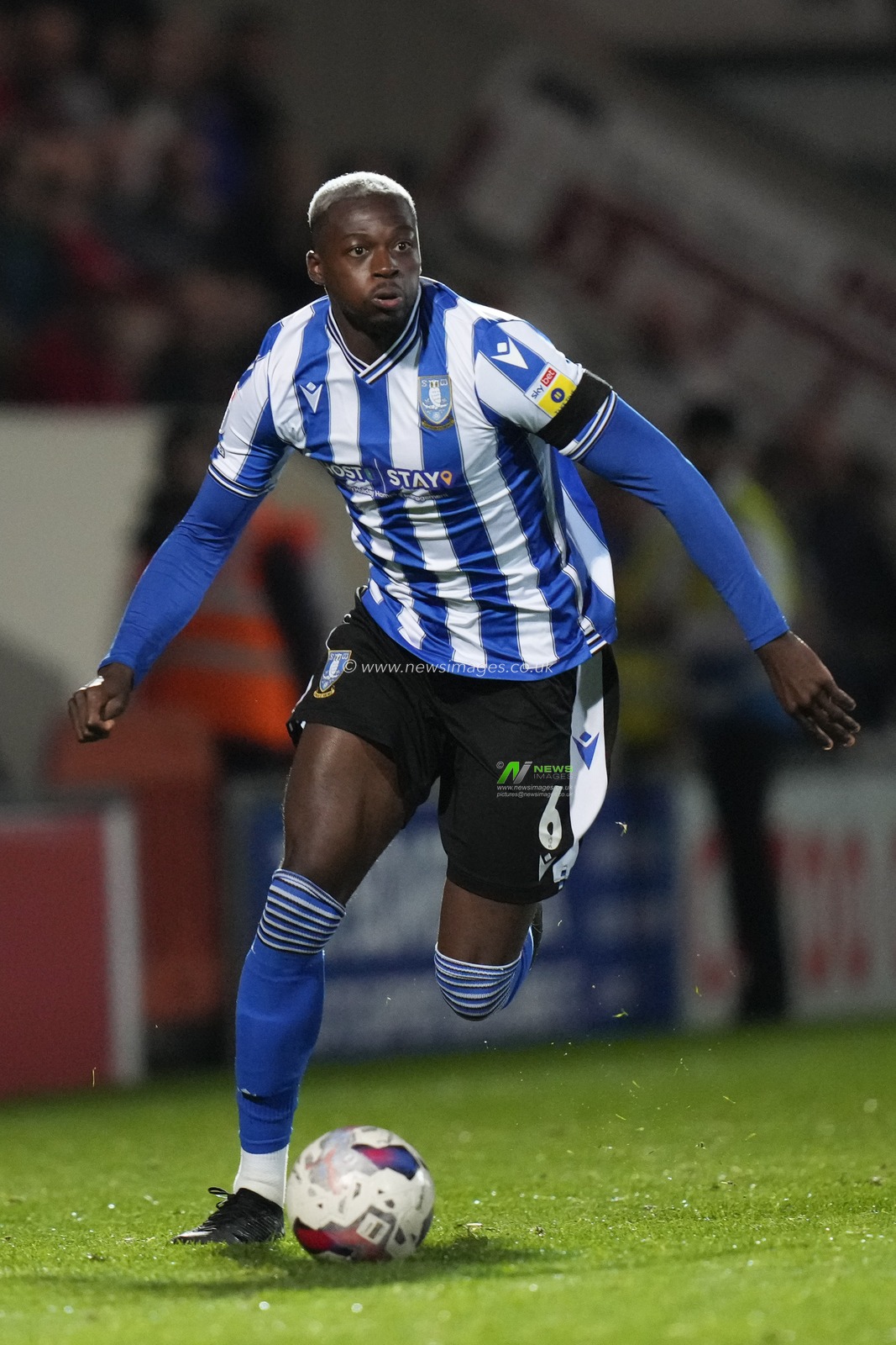 Dominic Iorfa of Sheffield Wednesday during the Sky Bet League 1 match Morecambe vs Sheffield Wednesday at Mazuma Stadium, Morecambe, United Kingdom, 13th September 2022

(Photo by Steve Flynn/News Images)