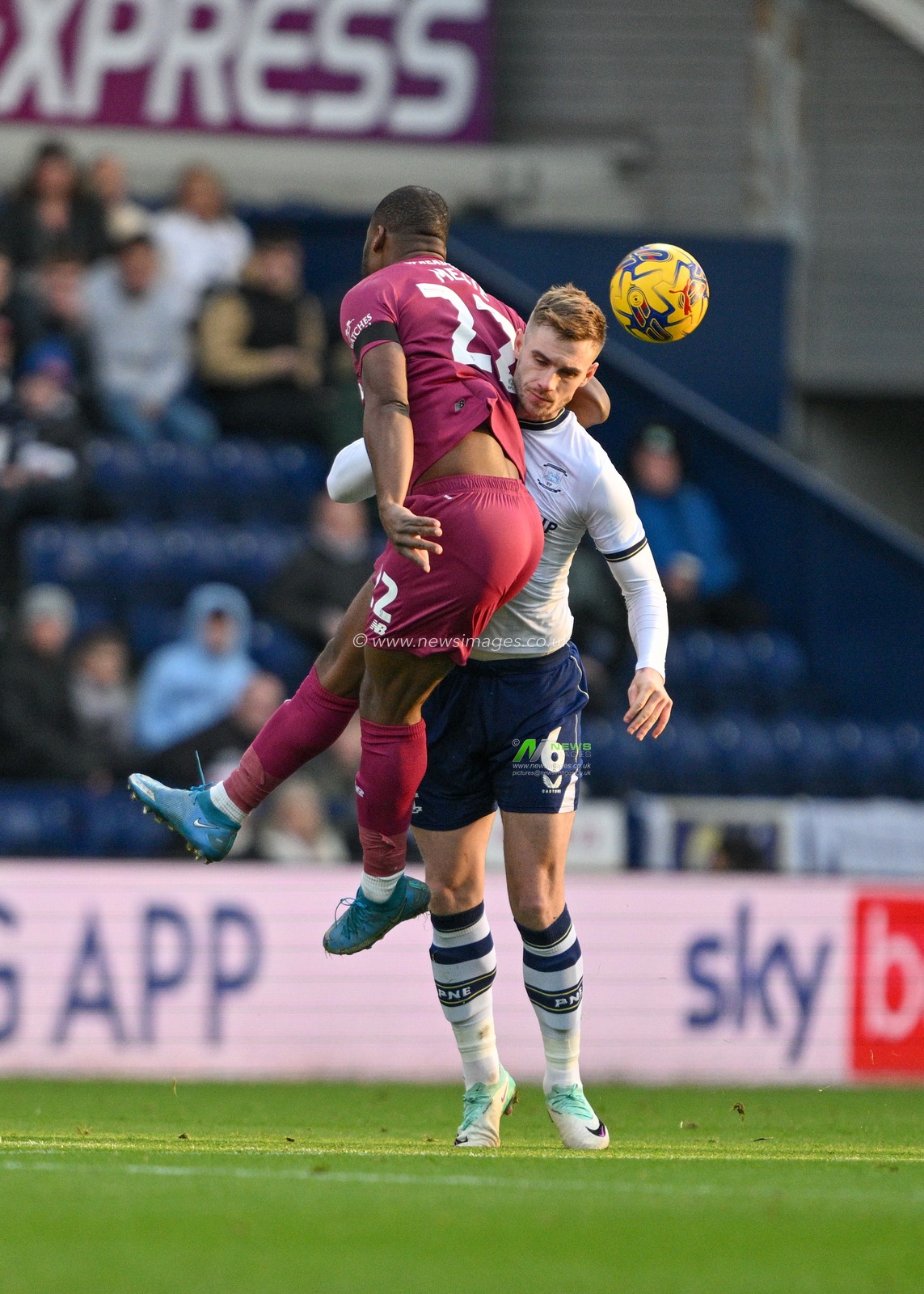 Liam Lindsay 6# of Preston North End Football Club and Yakou MÃ©Ã¯te 22# of Cardiff City Association Football Club battle for the ball with a header, during the Sky Bet Championship match Preston North End vs Cardiff City at Deepdale, Preston, United Kingdom, 25th November 2023

(Photo by Cody Froggatt/News Images)
