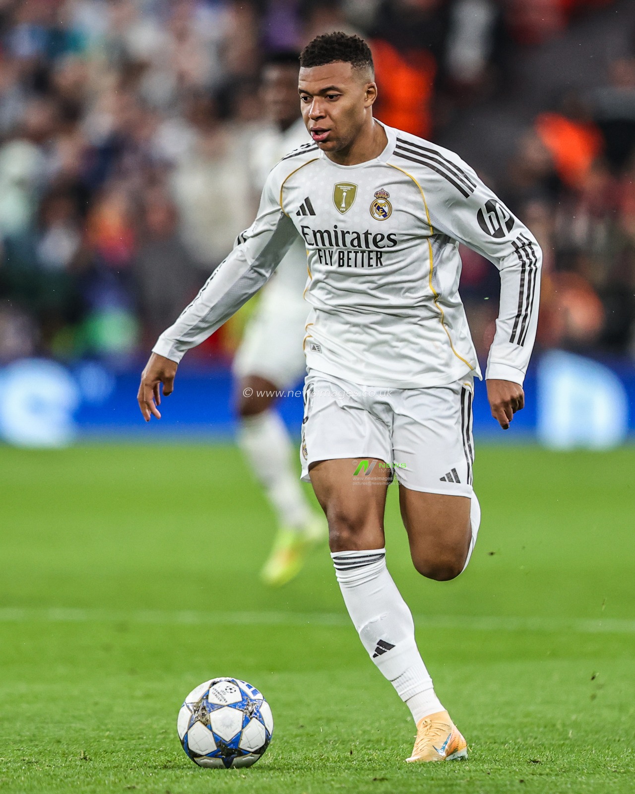 Kylian Mbappe of Real Madrid breaks with the ball during the UEFA Champions League Matchday 4 of 8 Liverpool vs Real Madrid at Anfield, Liverpool, United Kingdom, 4th November 2025

(Photo by Alfie Cosgrove/News Images)

*** GER AUT SUI OUT ***