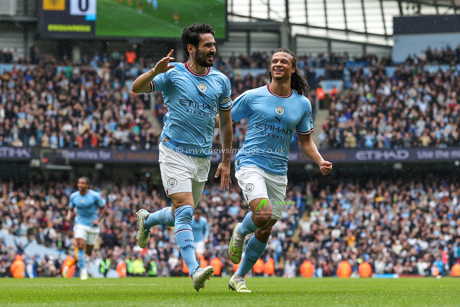 Ä°lkay GÃ¼ndoÄŸan #8 of Manchester City celebrates his goal to make it 1-0 during the Premier League match Manchester City vs Leeds United at Etihad Stadium, Manchester, United Kingdom, 6th May 2023

(Photo by Mark Cosgrove/News Images)