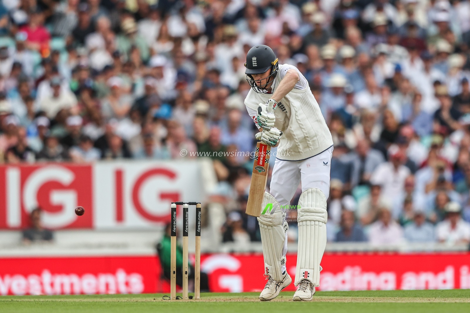 Zak Crawley of England hits the ball for four runs and gets his half century during the 5th Rothesay Test Match Day 2 England v India at The Kia Oval, London, United Kingdom, 1st August 2025

(Photo by Alfie Cosgrove/News Images)