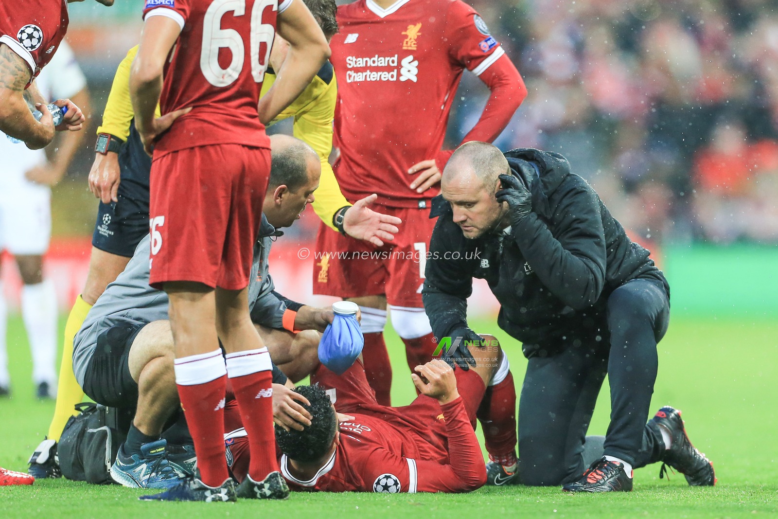 24th April 2018 , Anfield, Liverpool, England; UAFA Champions League Semi Final, first leg, Liverpool v Roma ;
