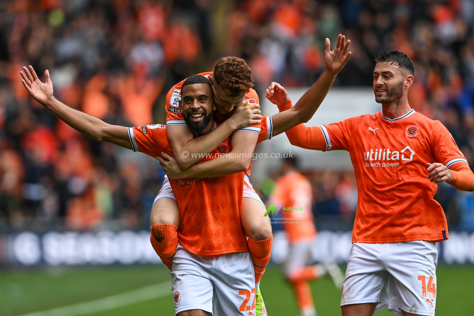 CJ Hamilton #22 of Blackpool celebrates his goal to make it  4-1 during the Sky Bet Championship match Blackpool vs Preston North End at Bloomfield Road, Blackpool, United Kingdom, 22nd October 2022

(Photo by Craig Thomas/News Images)