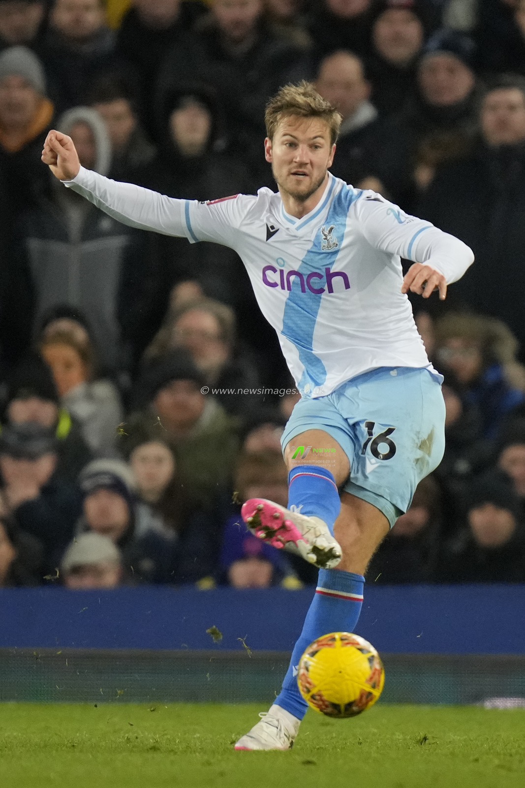 Joachim Andersen of Crystal Palace during the Emirates FA Cup Third Round Replay match Everton vs Crystal Palace at Goodison Park, Liverpool, United Kingdom, 17th January 2024

(Photo by Steve Flynn/News Images)