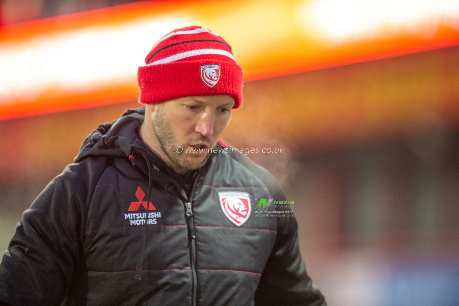 George Skivington Head Coach of Gloucester Rugby before kick off.