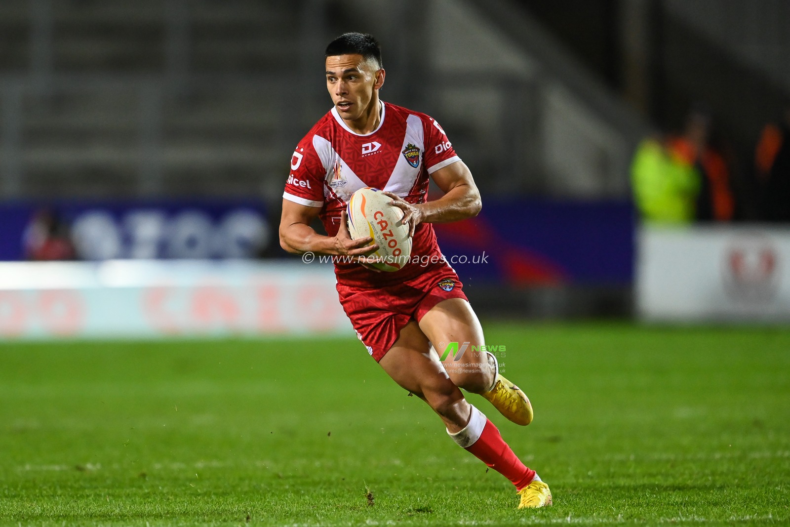 Soni Luke of Tonga makes a break during the Rugby League World Cup 2021 match Tonga vs Wales at Totally Wicked Stadium, St Helens, United Kingdom, 24th October 2022

(Photo by Craig Thomas/News Images)
