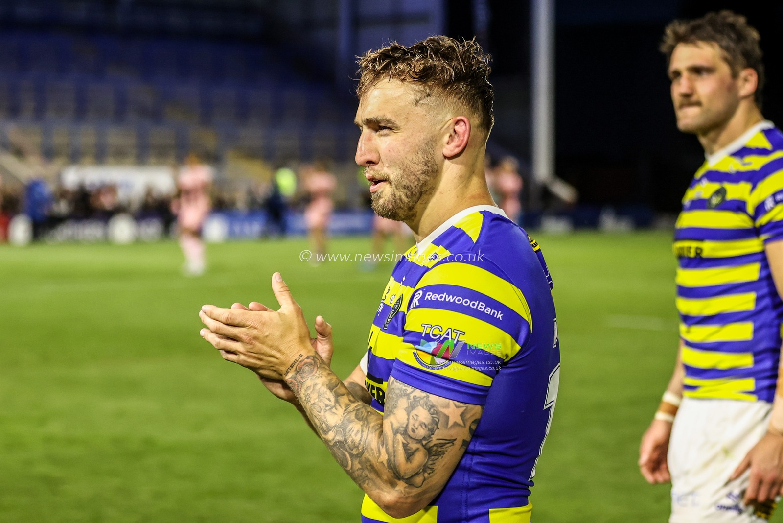 Sam Powell of Warrington Wolves applauds the fans after the game during the Betfred Super League round 13 match Warrington Wolves vs Hull FC at The Halliwell Jones Stadium, Warrington, United Kingdom on 05 June 2026

(Photo by Alfie Cosgrove/News Images)