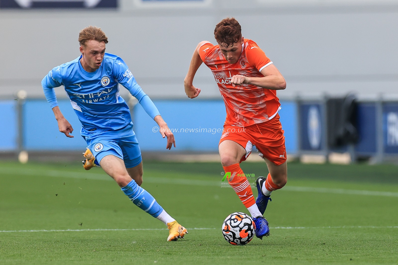 Sonny Carey of Blackpool  breaks with the ball