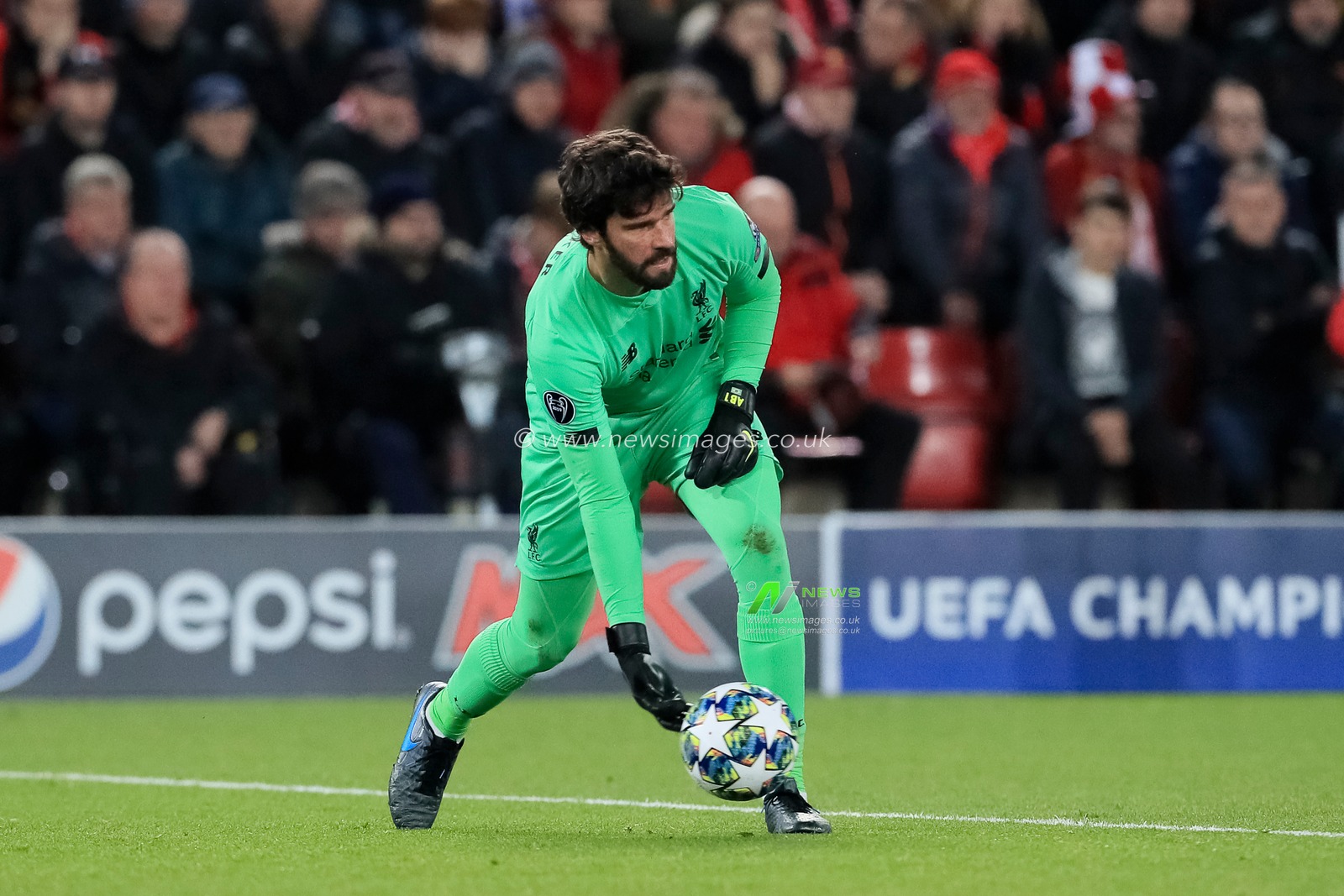 27th November 2019, Anfield, Liverpool, England; UEFA Champions League, Liverpool v Napoli : Alisson (1) of Liverpool rolls the ball to his player

Credit: Mark Cosgrove/News Images