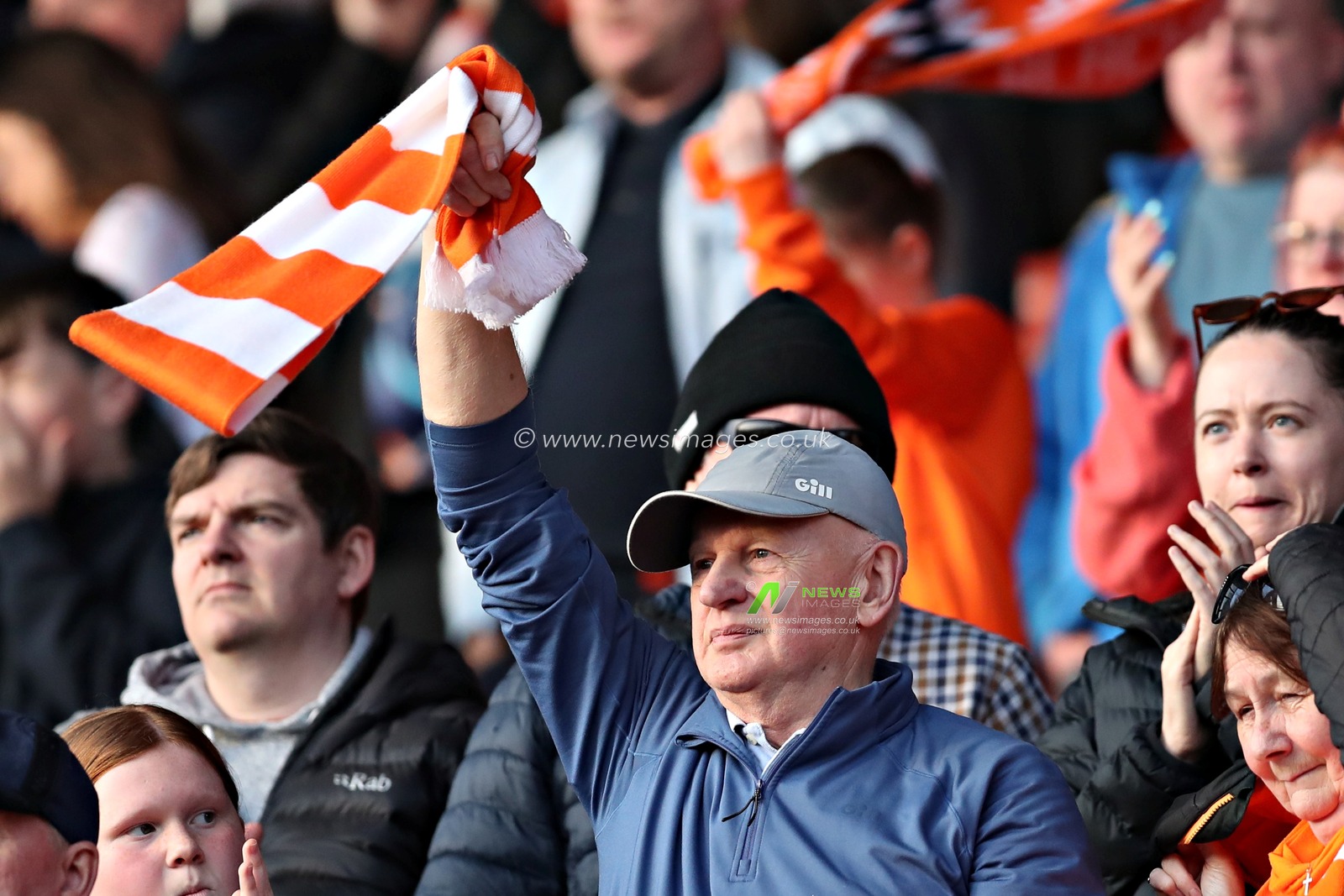 Blackpool fans celebrate after the Sky Bet League 1 match Barnsley vs Blackpool at Oakwell, Barnsley, United Kingdom, 8th March 2025

(Photo by Sam Eaden/News Images)