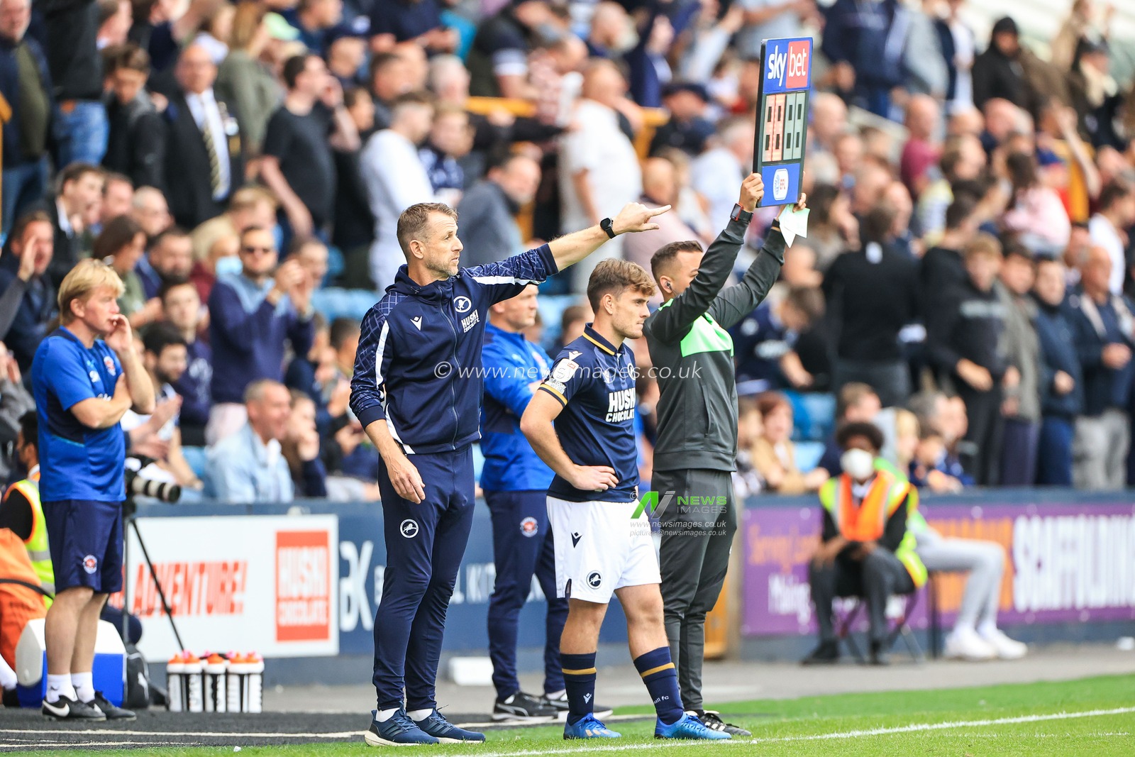 Gary Rowett manager of Millwall gives his team instructions